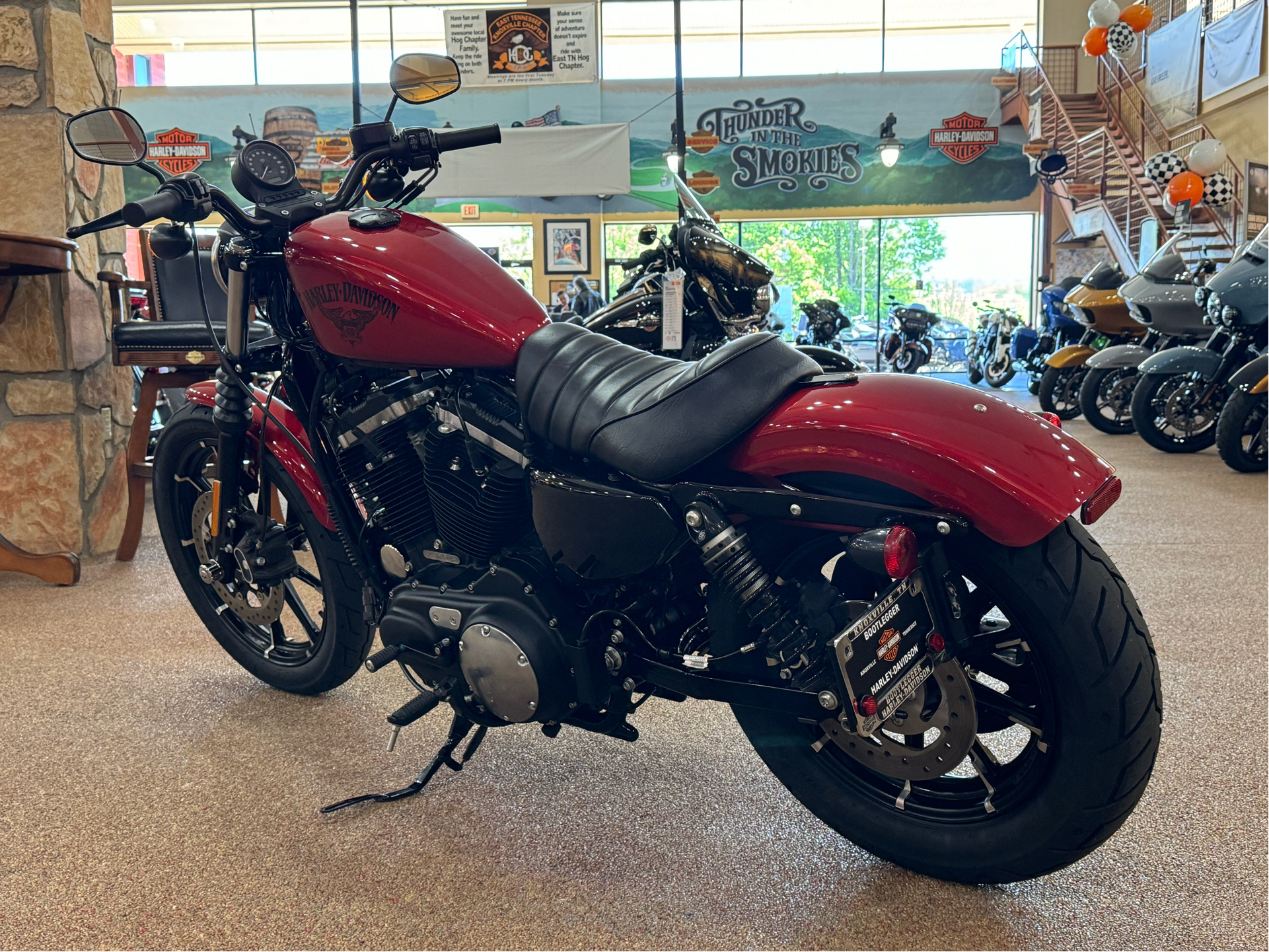 2018 Harley-Davidson Iron 883™ in Knoxville, Tennessee - Photo 11