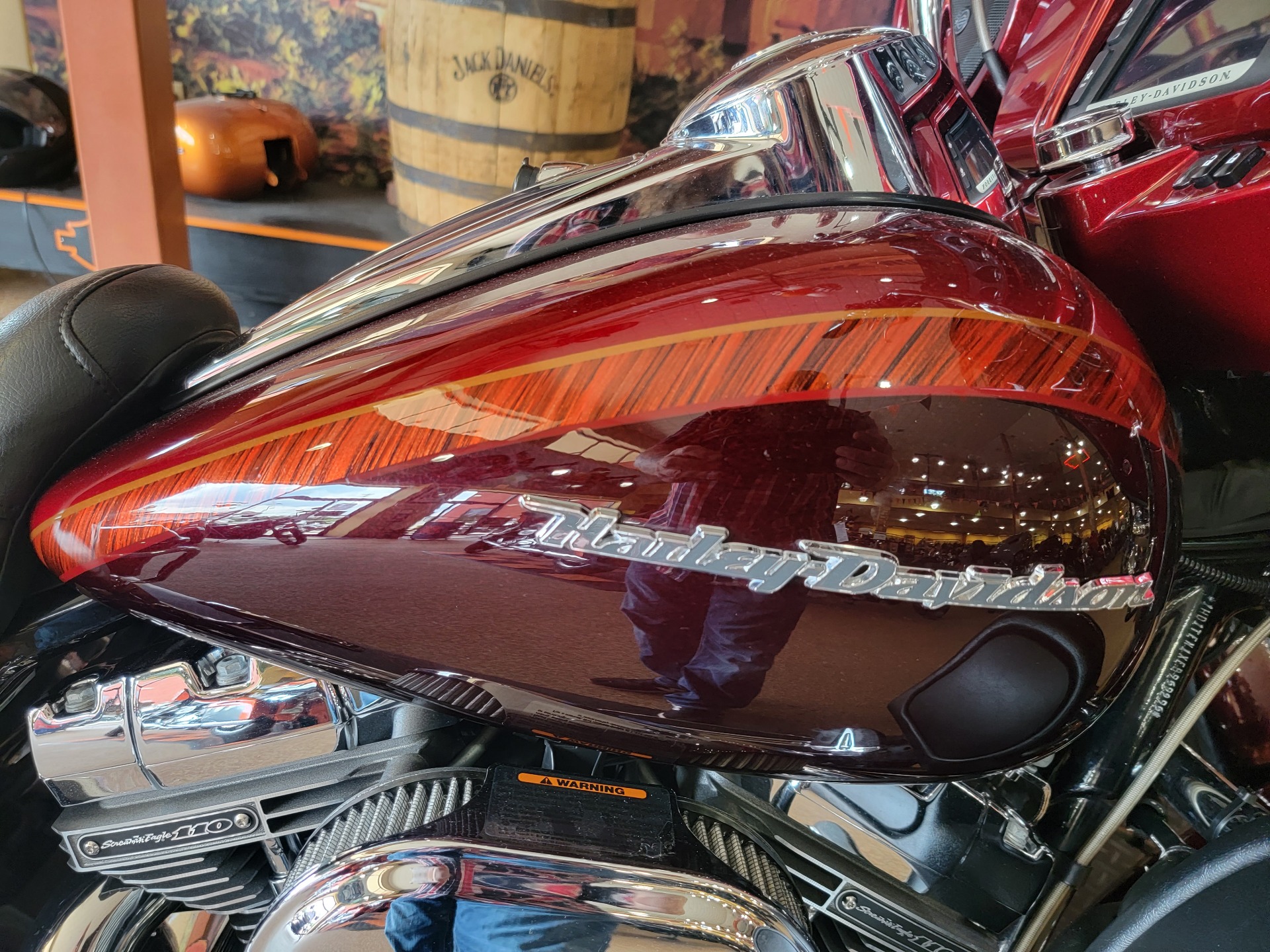 2014 Harley-Davidson CVO™ Limited in Knoxville, Tennessee - Photo 2