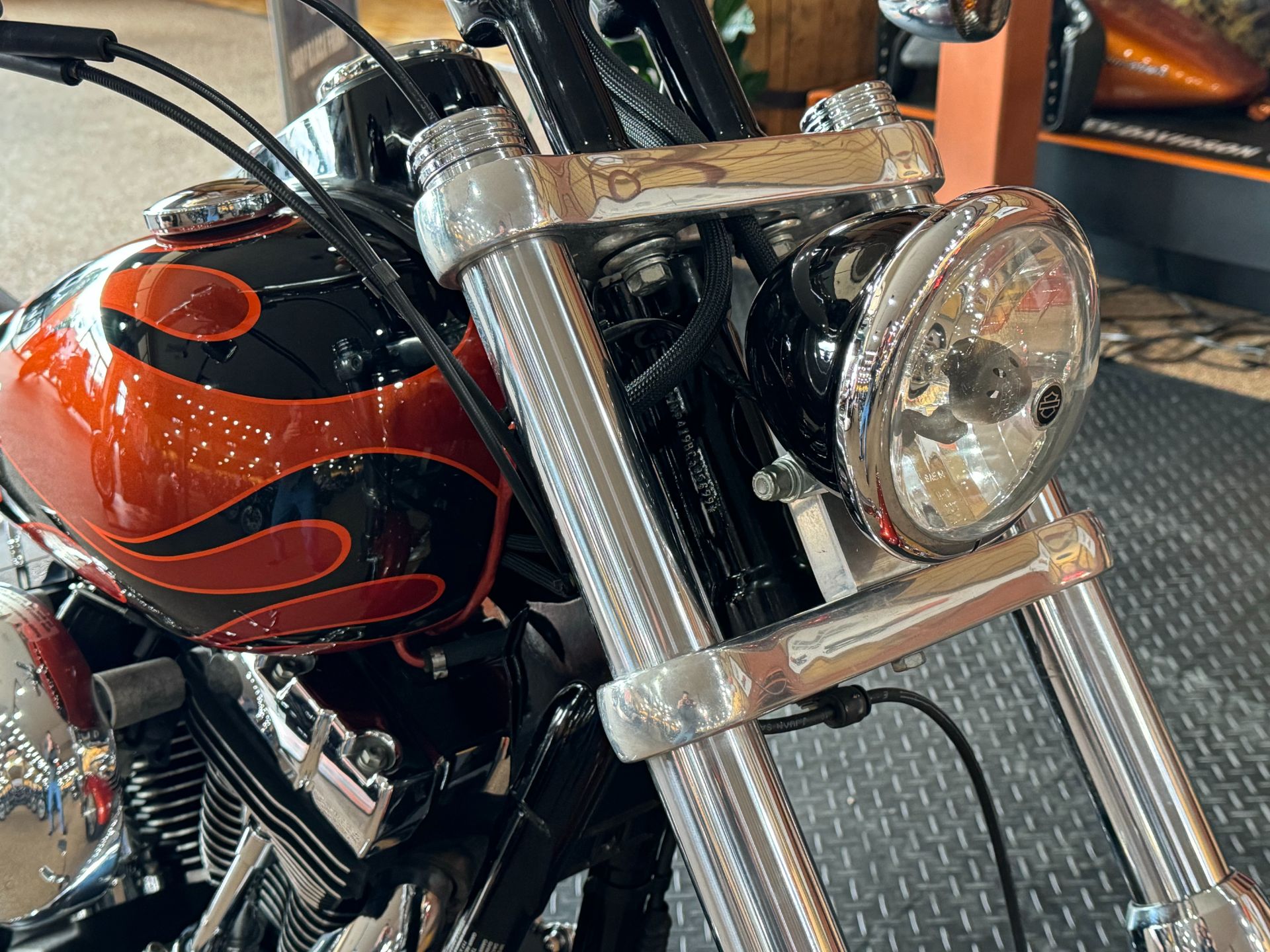 2011 Harley-Davidson Dyna® Wide Glide® in Knoxville, Tennessee - Photo 3