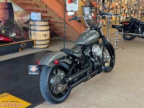2019 Harley-Davidson Street Bob® in Knoxville, Tennessee - Photo 9