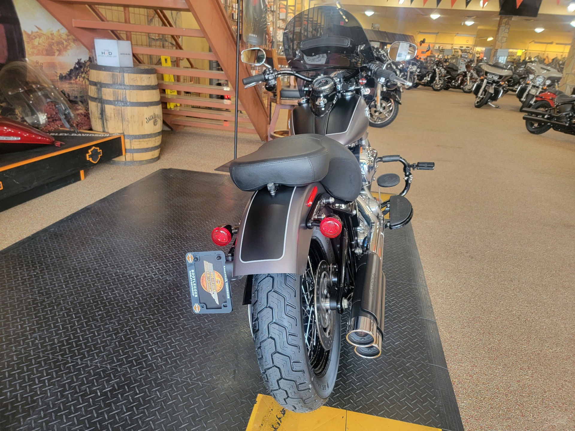 2017 Harley-Davidson Softail Slim® in Knoxville, Tennessee - Photo 3