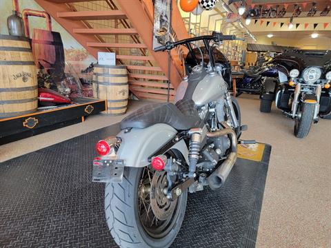 2011 Harley-Davidson Dyna® Street Bob® in Knoxville, Tennessee - Photo 5