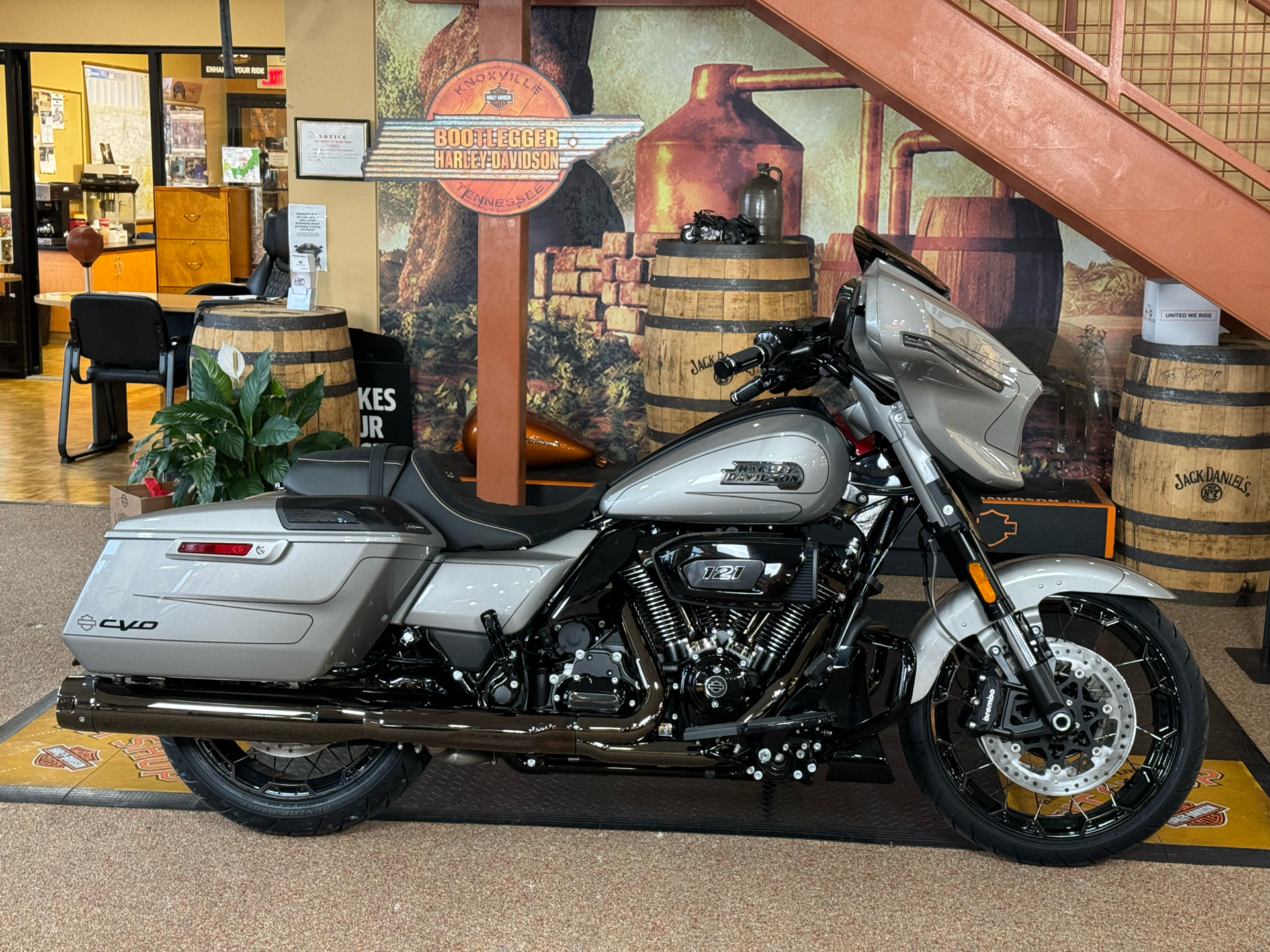 2023 Harley-Davidson CVO™ Street Glide® in Knoxville, Tennessee - Photo 1