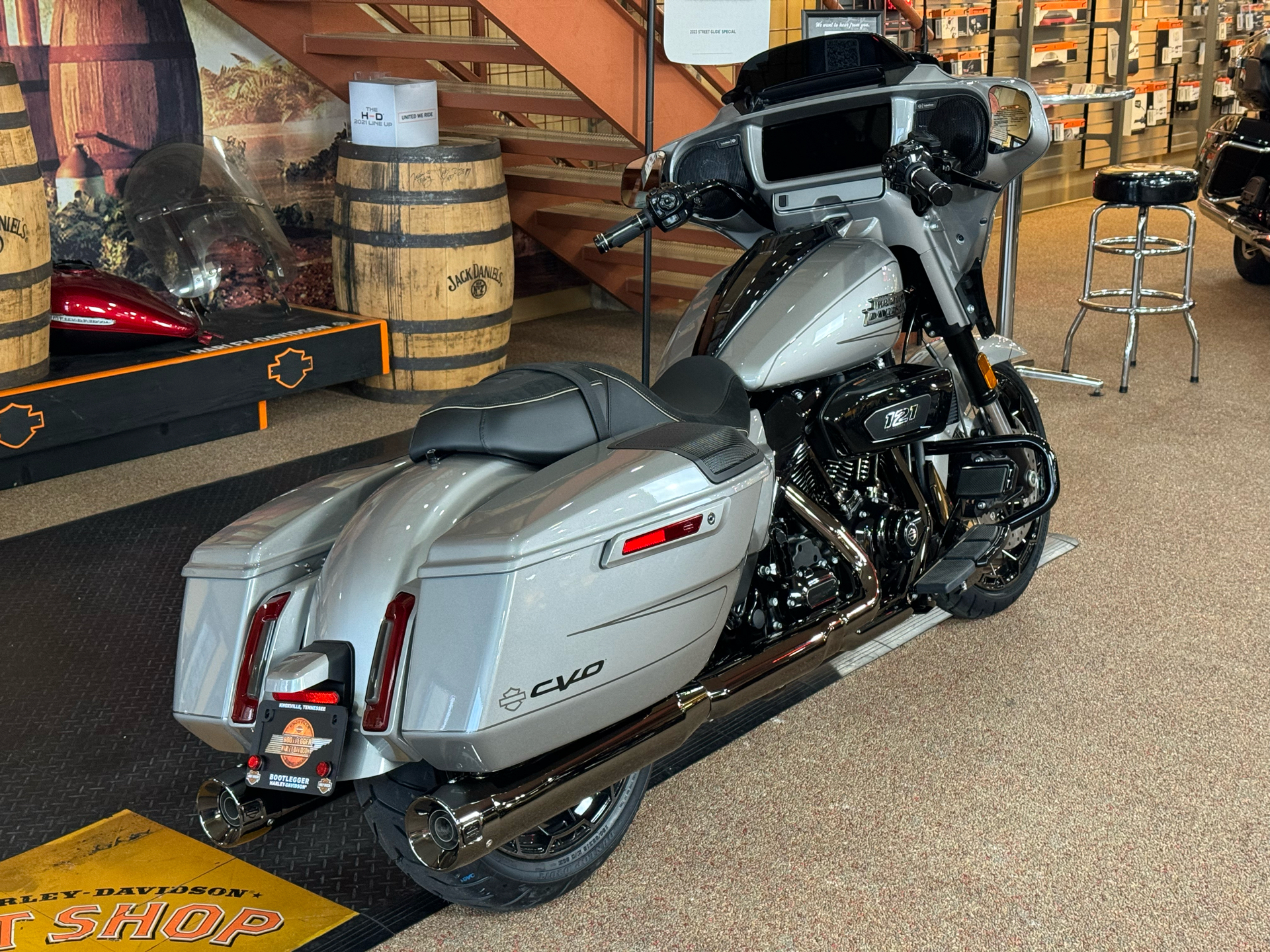 2023 Harley-Davidson CVO™ Street Glide® in Knoxville, Tennessee - Photo 9
