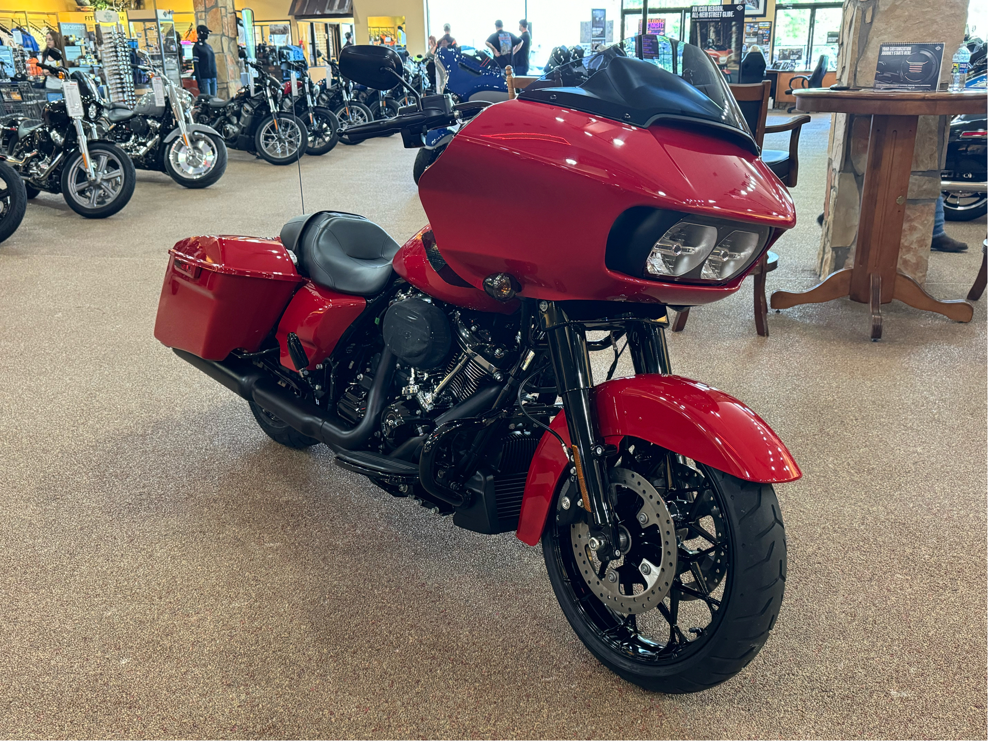 2022 Harley-Davidson Road Glide® Special in Knoxville, Tennessee - Photo 2
