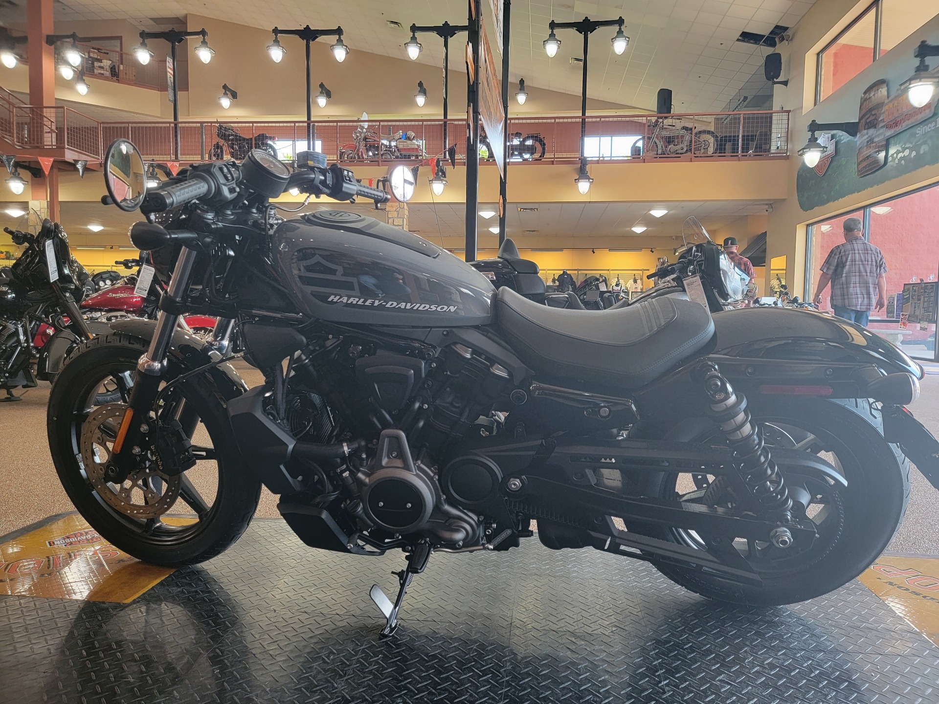 2022 Harley-Davidson Nightster™ in Knoxville, Tennessee - Photo 5