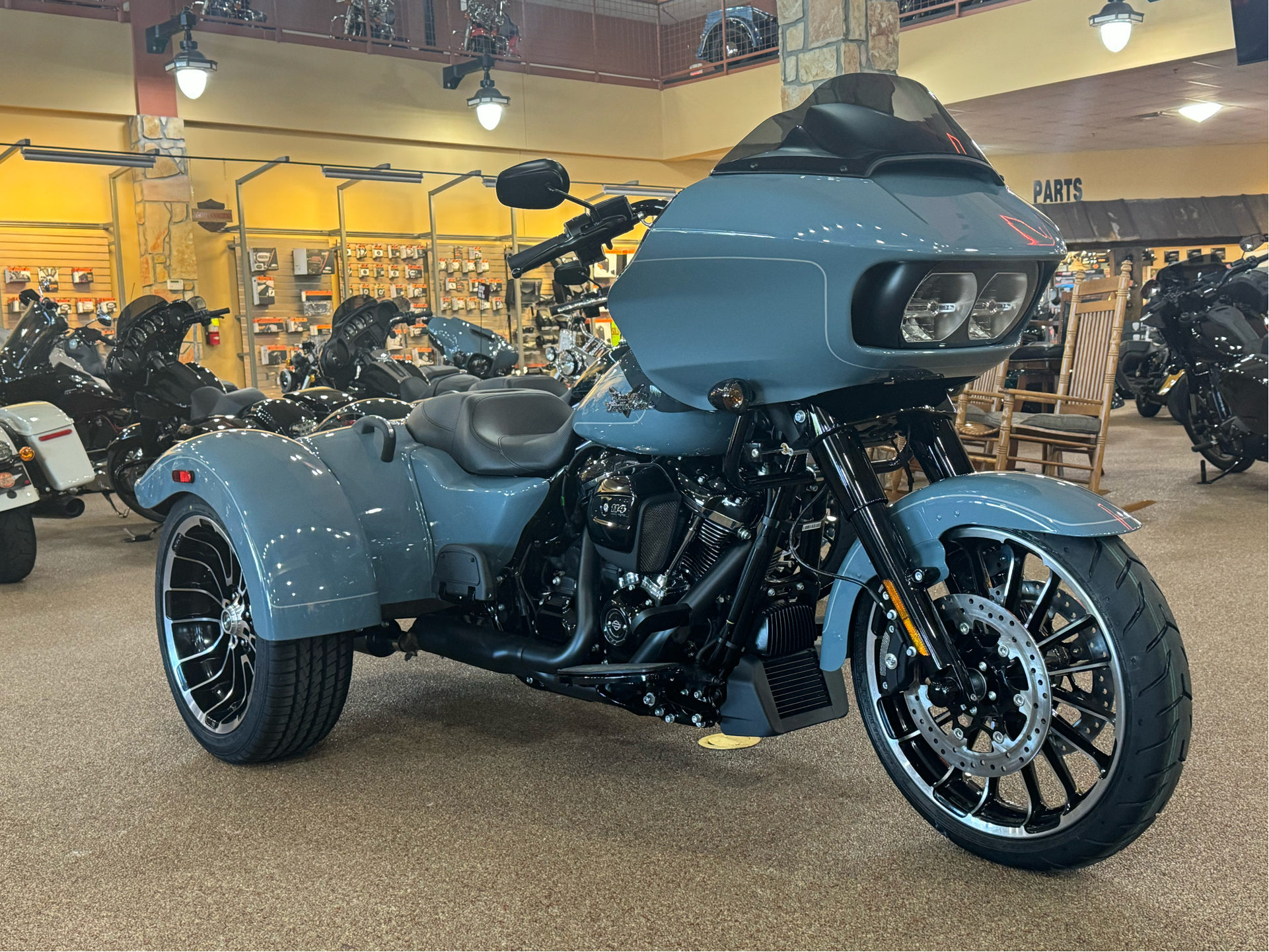 2024 Harley-Davidson Road Glide® 3 in Knoxville, Tennessee - Photo 2