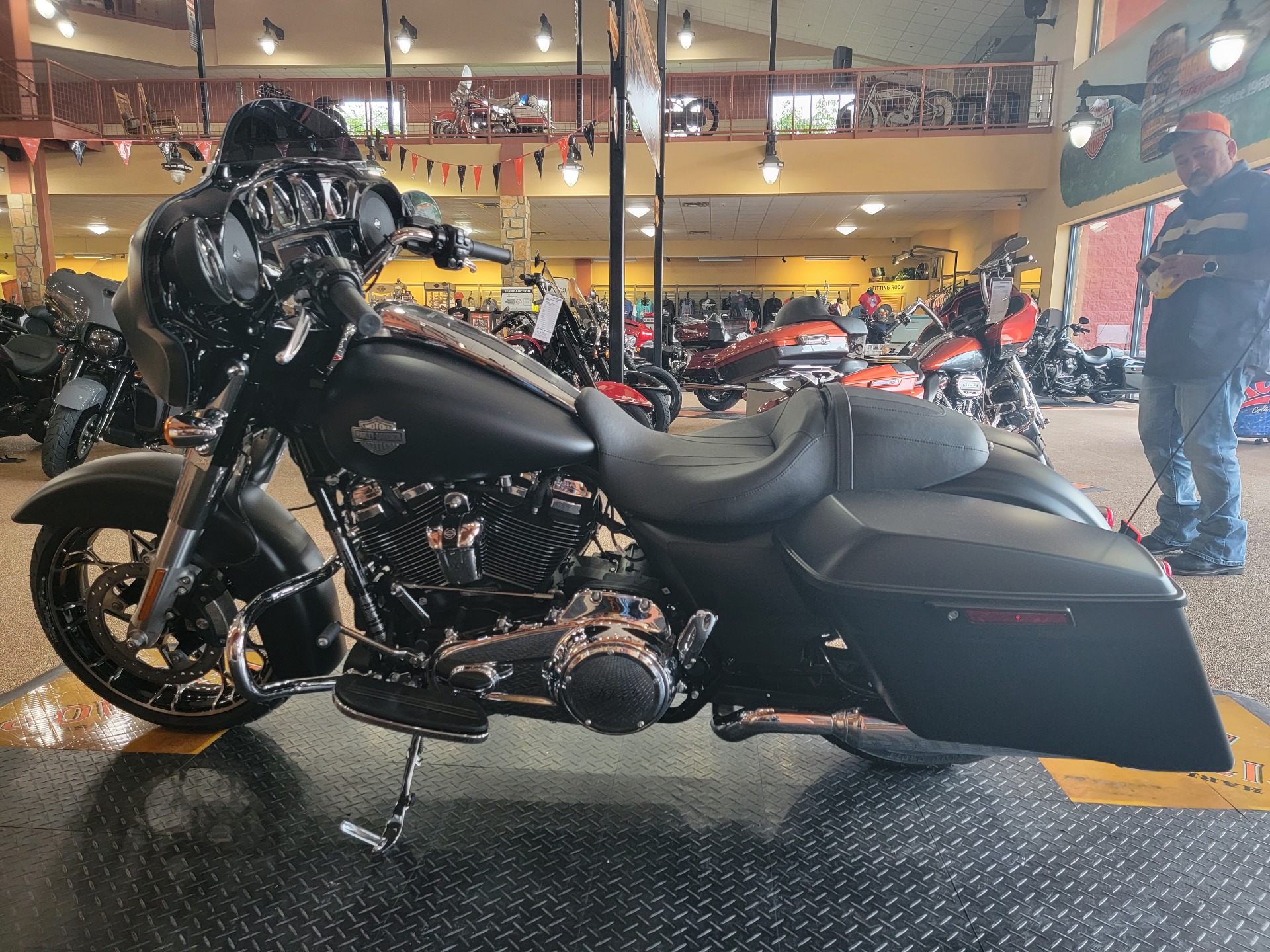 2022 Harley-Davidson Street Glide® Special in Knoxville, Tennessee - Photo 4