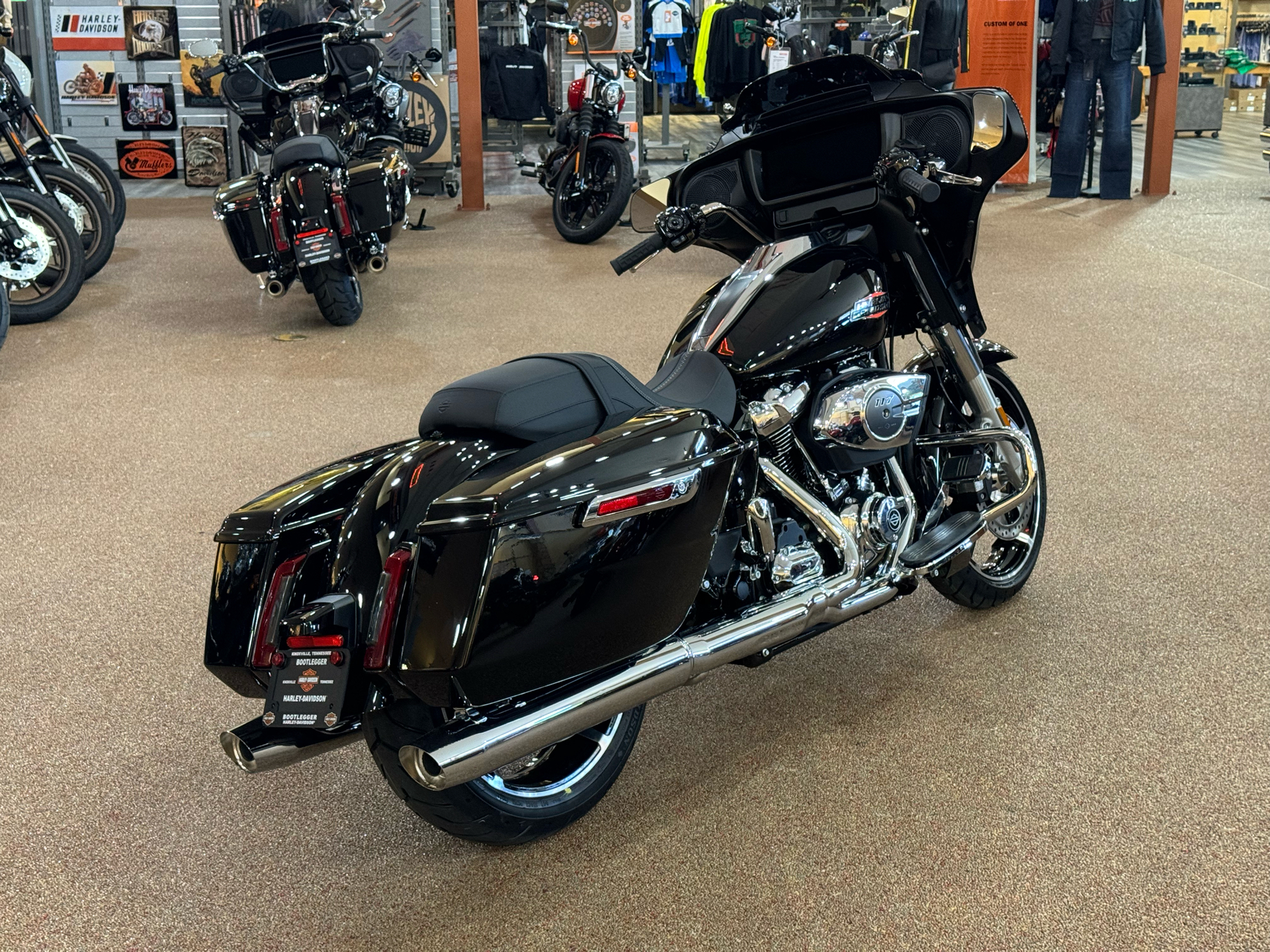 2024 Harley-Davidson Street Glide® in Knoxville, Tennessee - Photo 10