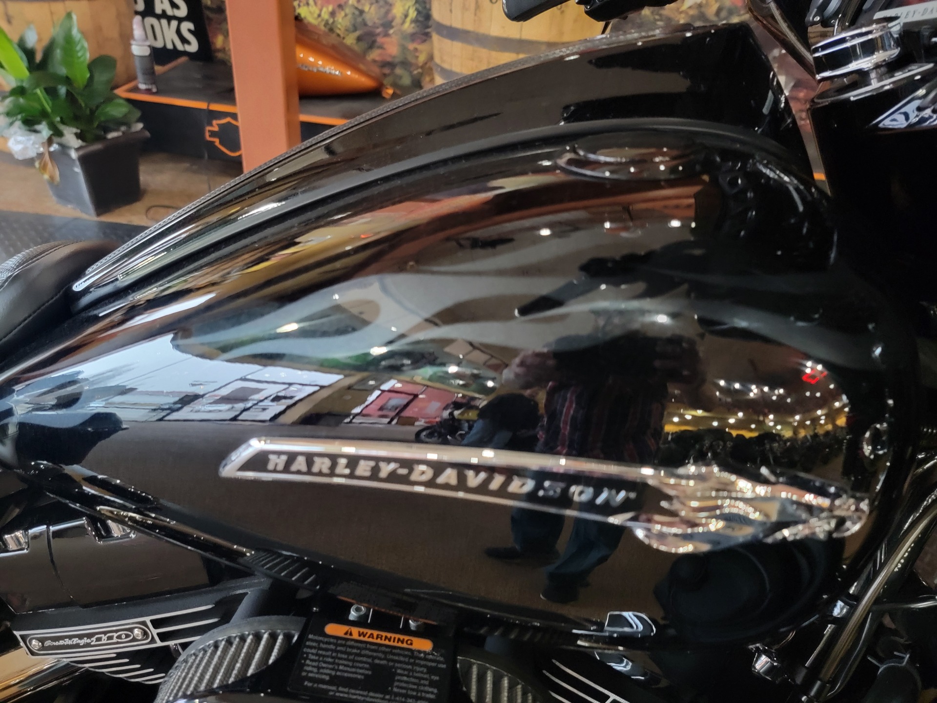 2015 Harley-Davidson CVO™ Street Glide® in Knoxville, Tennessee - Photo 2