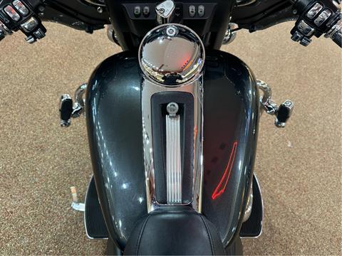 2009 Harley-Davidson Ultra Classic® Electra Glide® in Knoxville, Tennessee - Photo 17