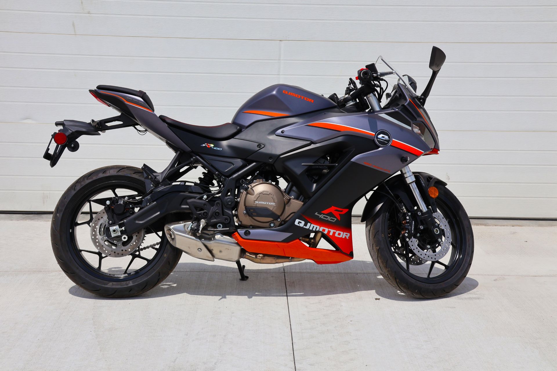 2023 QJMotor SRK400RR in Odessa, Missouri - Photo 1