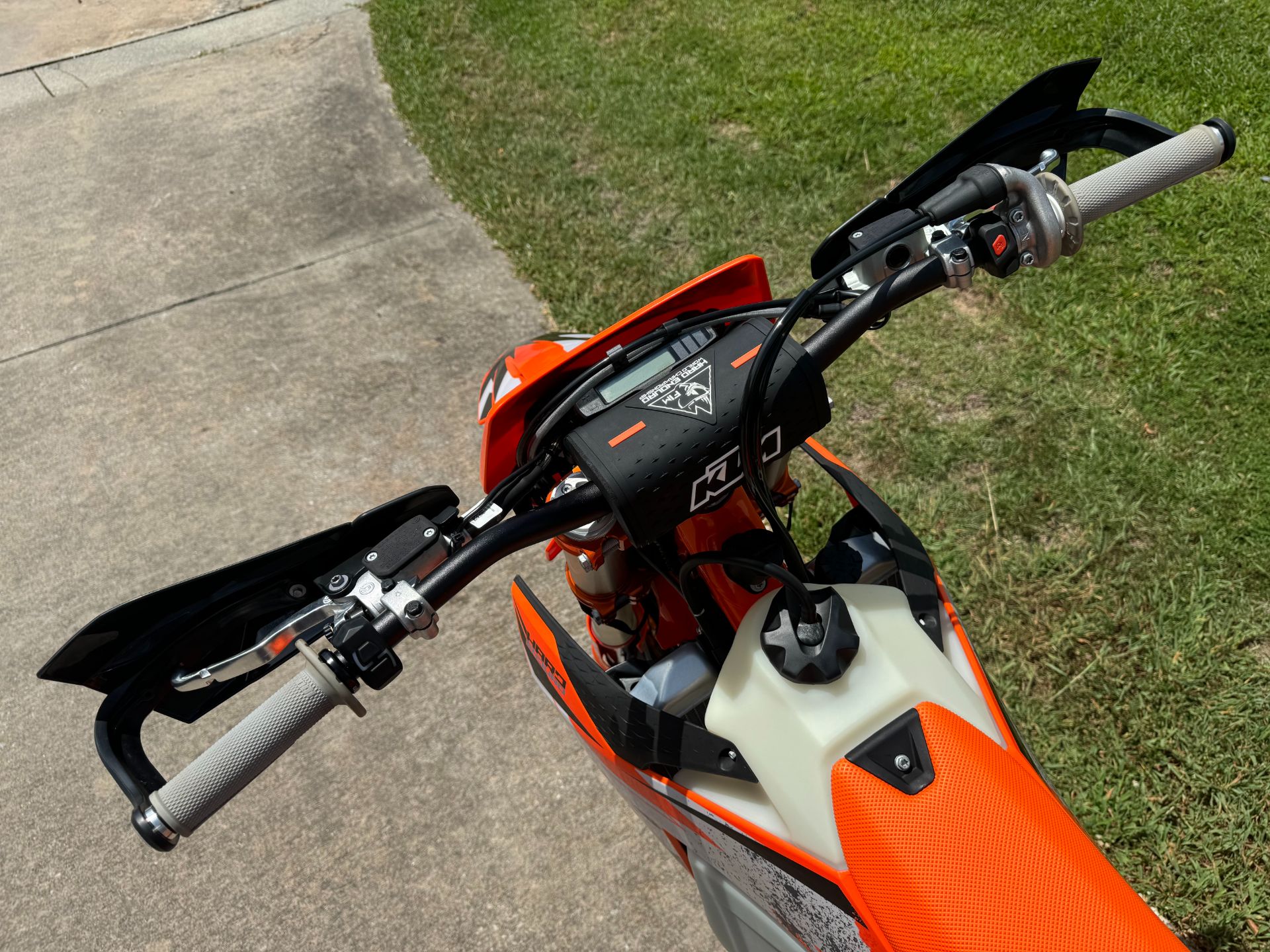 2024 KTM 300 XC-W Hardenduro in Fayetteville, Georgia - Photo 20