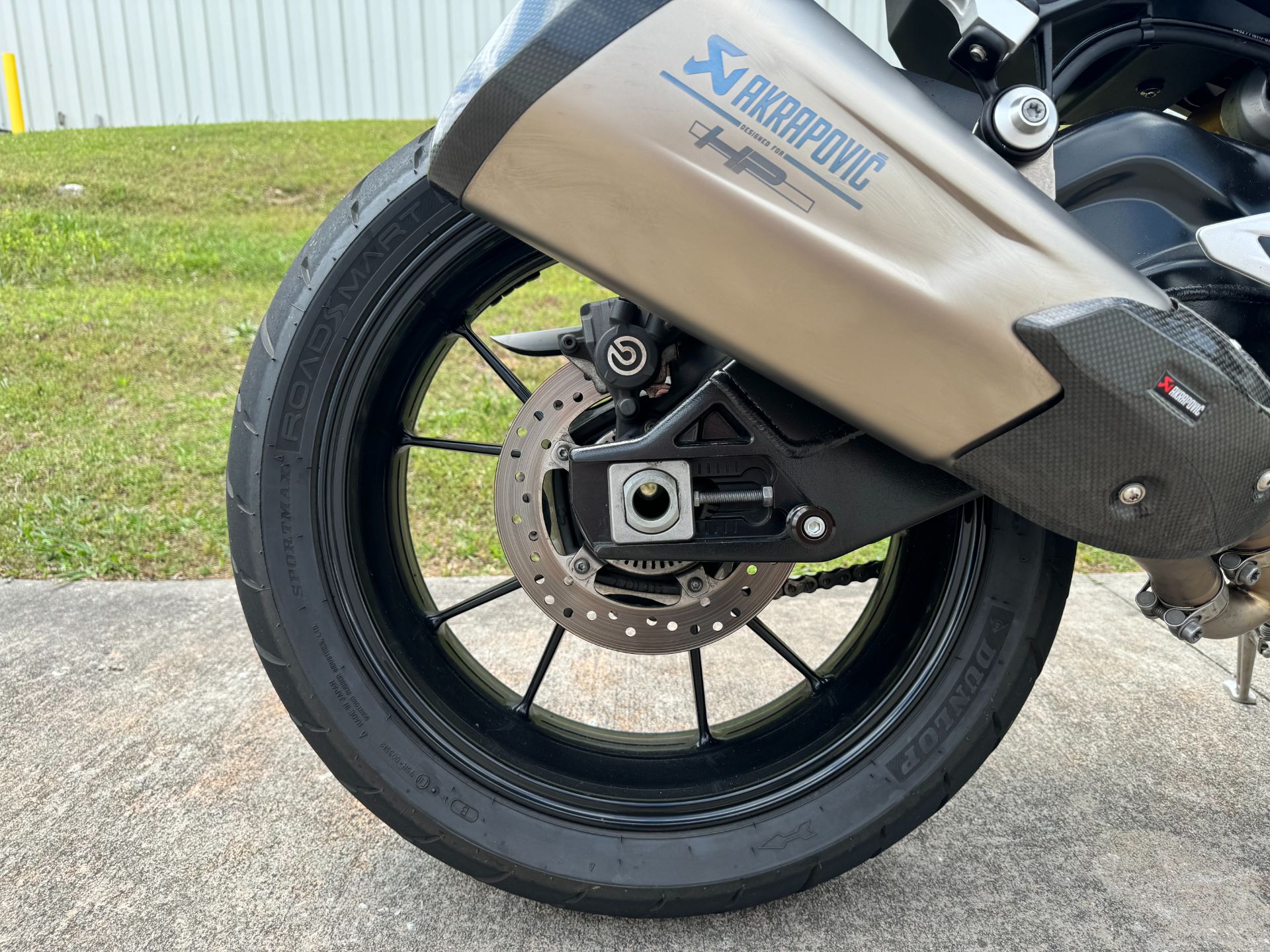 2021 BMW S 1000 R in Fayetteville, Georgia - Photo 8