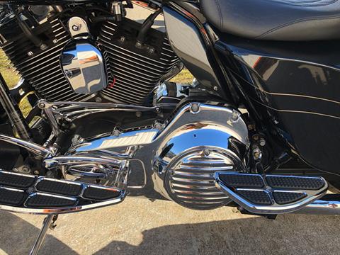 2016 Harley-Davidson Road Glide® Special in Fayetteville, Georgia - Photo 22