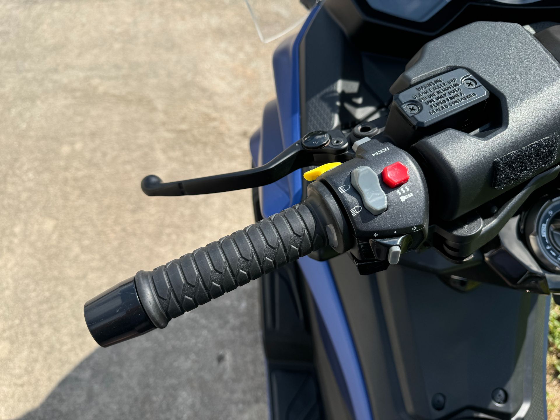 2022 Kymco AK 550i ABS in Fayetteville, Georgia - Photo 25