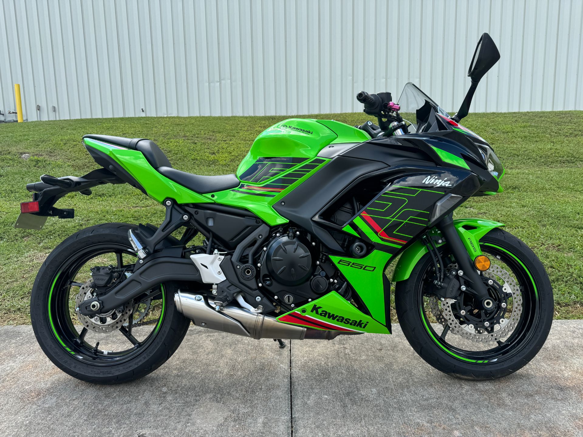 2023 Kawasaki Ninja 650 ABS KRT Edition in Fayetteville, Georgia - Photo 1