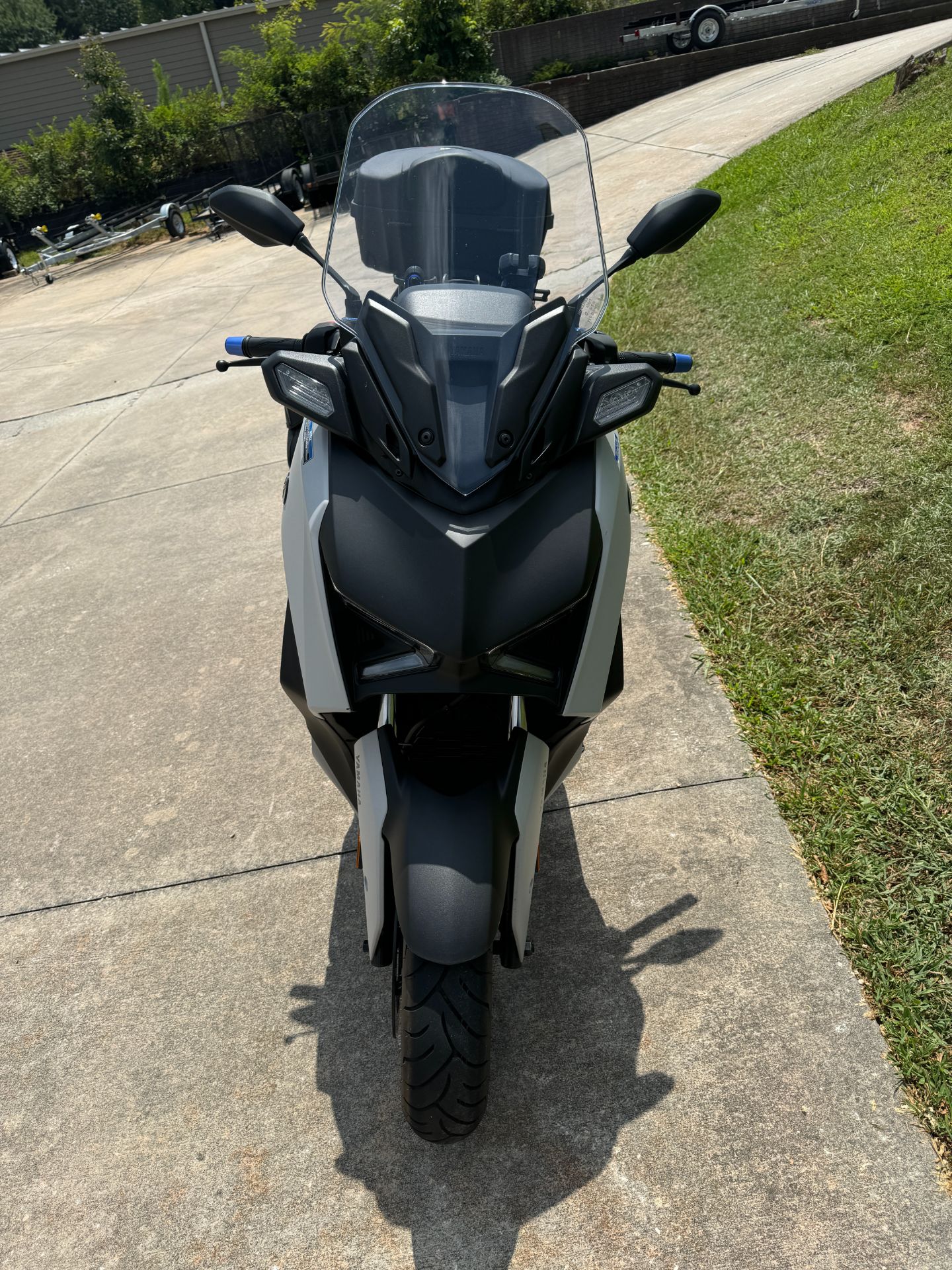 2023 Yamaha XMAX in Fayetteville, Georgia - Photo 2