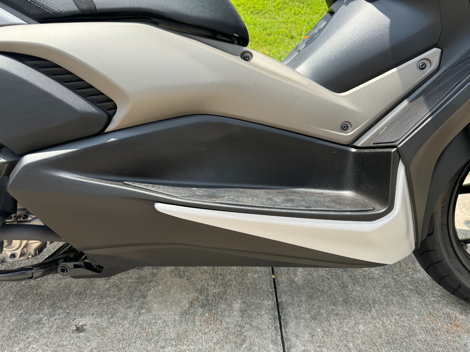 2023 Yamaha XMAX in Fayetteville, Georgia - Photo 6