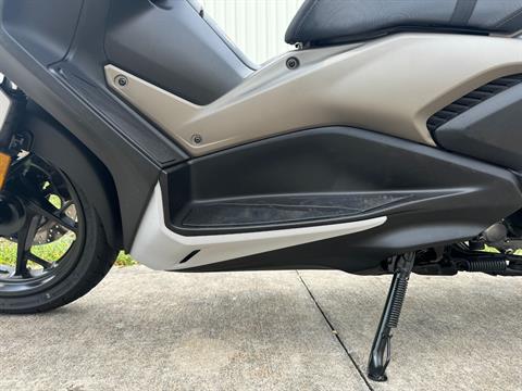 2023 Yamaha XMAX in Fayetteville, Georgia - Photo 16