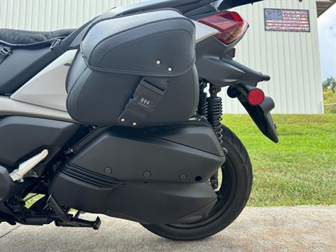 2023 Yamaha XMAX in Fayetteville, Georgia - Photo 17