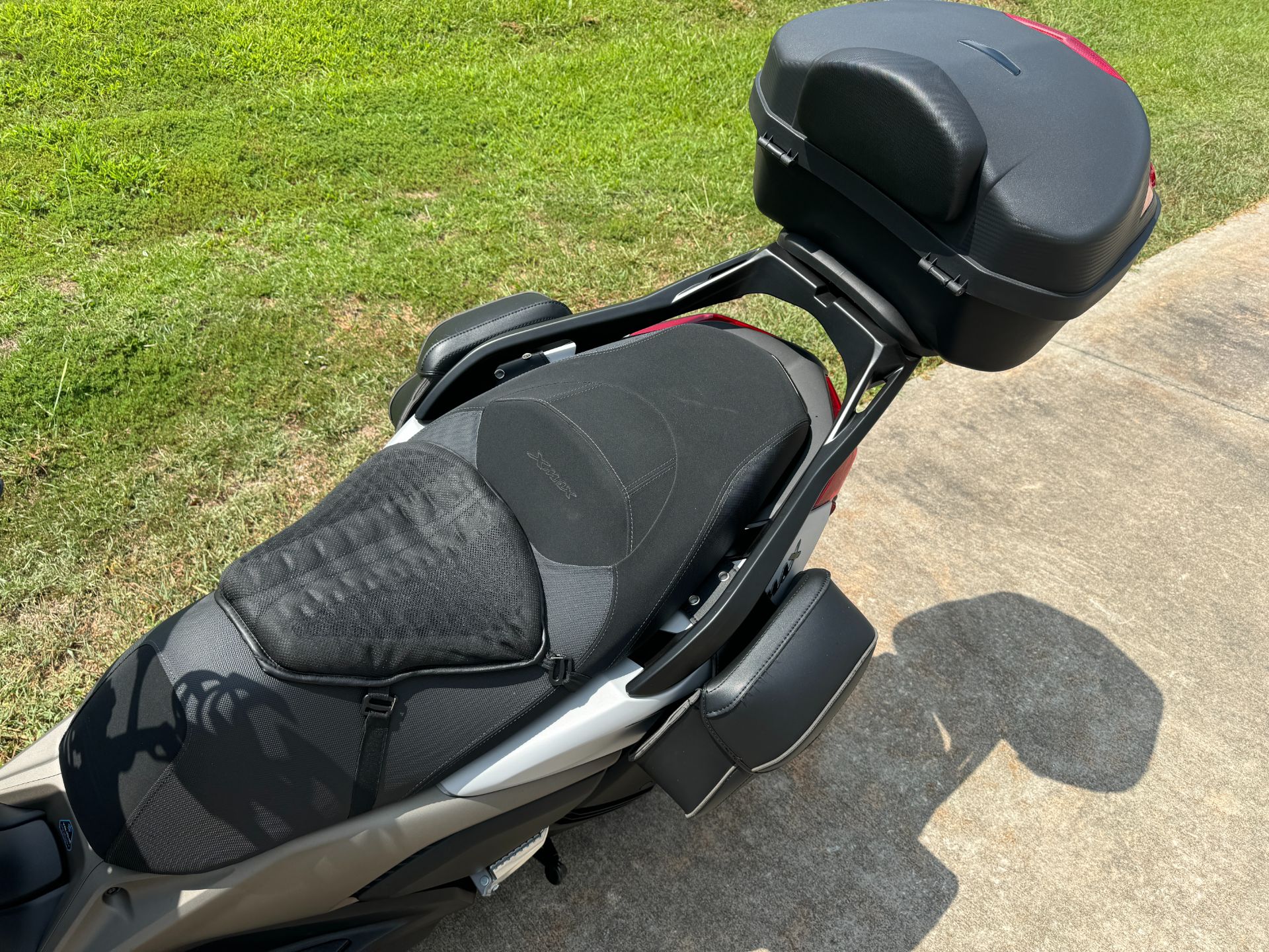 2023 Yamaha XMAX in Fayetteville, Georgia - Photo 19