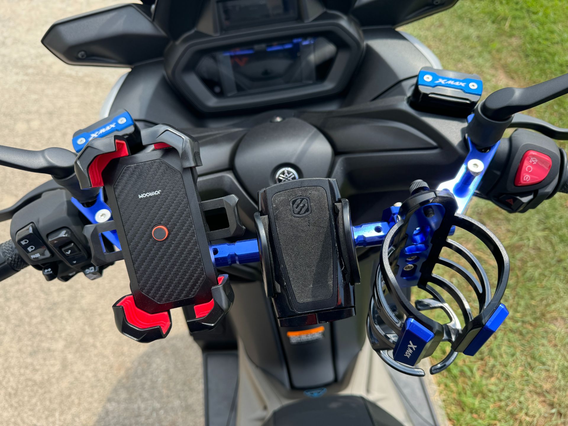 2023 Yamaha XMAX in Fayetteville, Georgia - Photo 24