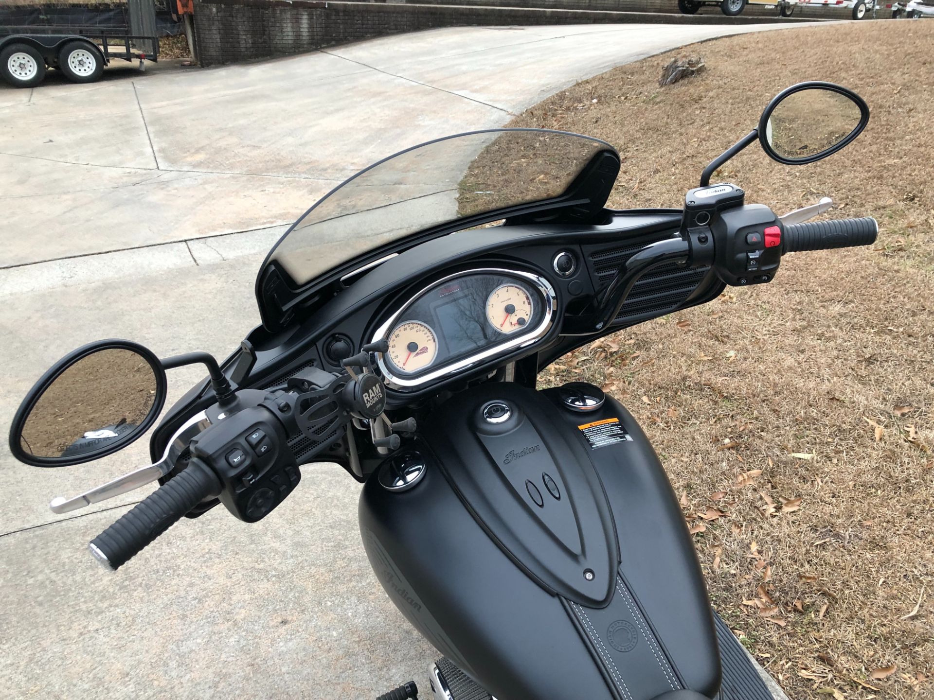 2017 Indian Motorcycle Chief Dark Horse® in Fayetteville, Georgia - Photo 23