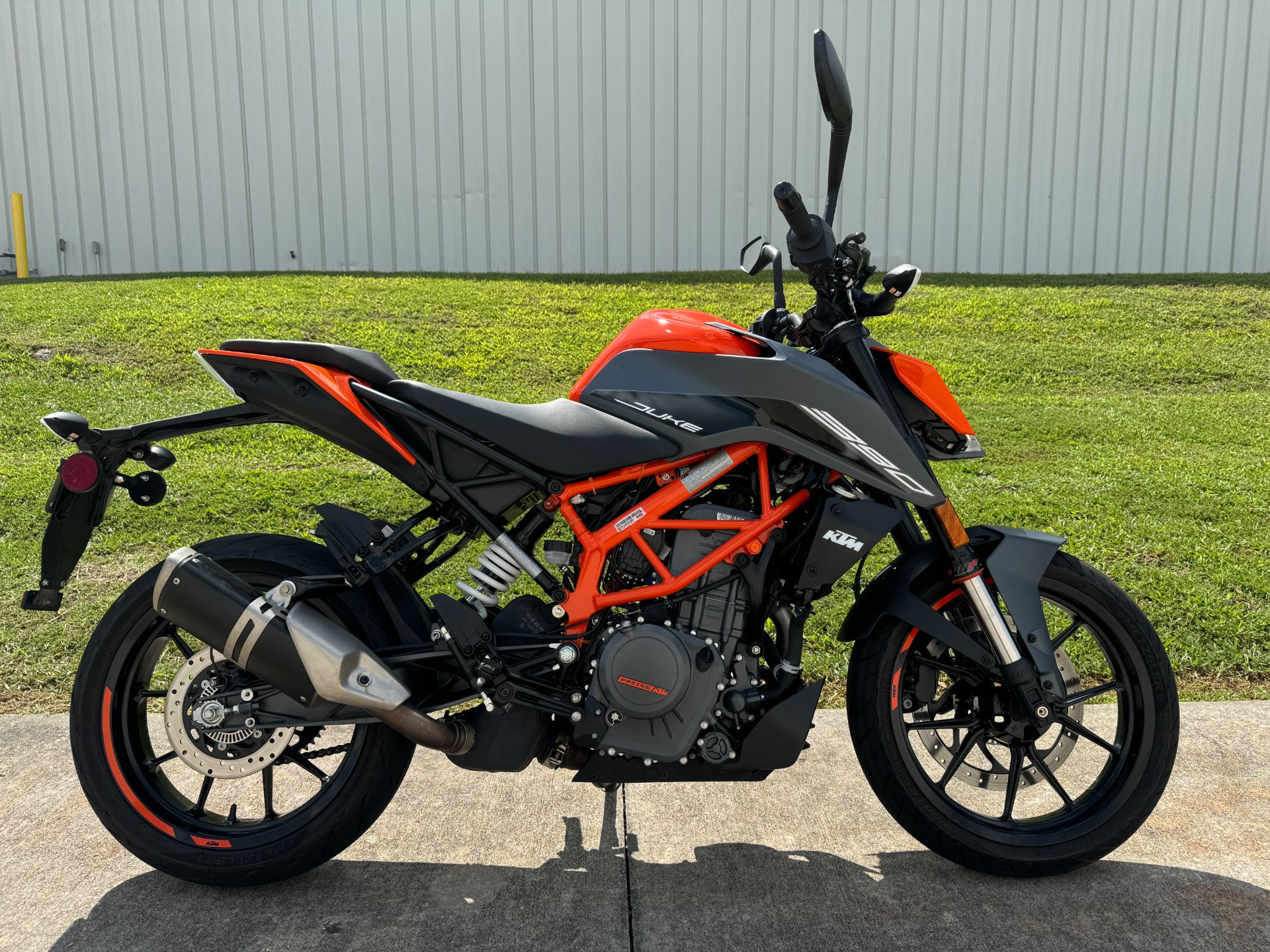 2023 KTM 390 Duke in Fayetteville, Georgia - Photo 1