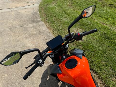 2023 KTM 390 Duke in Fayetteville, Georgia - Photo 18