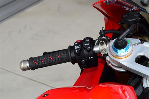 2024 Ducati Panigale V4 S in Elk Grove, California - Photo 8