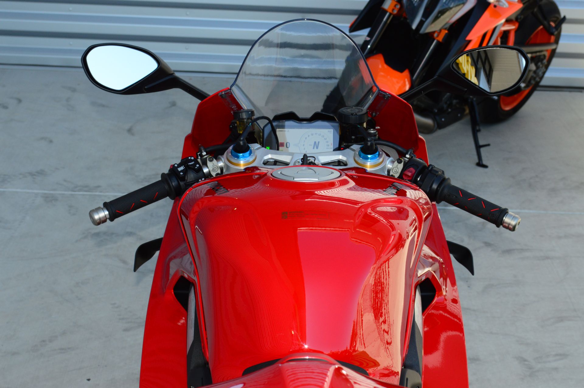 2024 Ducati Panigale V4 S in Elk Grove, California - Photo 12