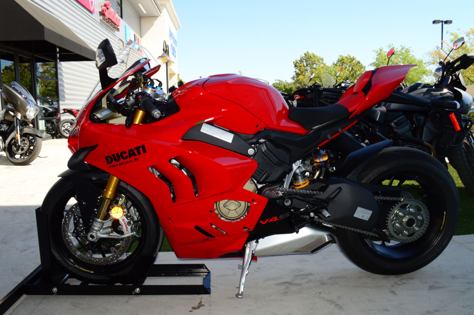 2024 Ducati Panigale V4 S in Elk Grove, California - Photo 8