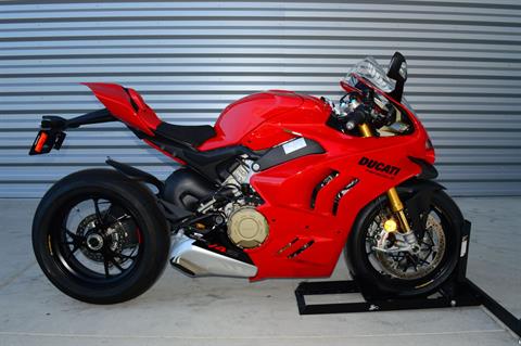 2024 Ducati Panigale V4 S in Elk Grove, California - Photo 4