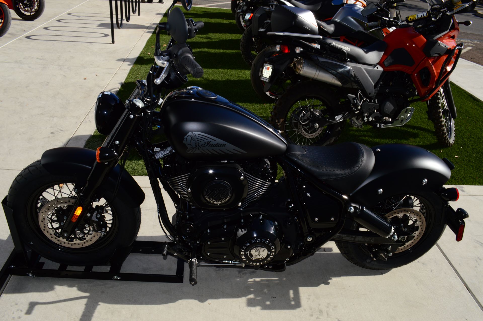 2023 Indian Motorcycle Chief Bobber Dark Horse® in Elk Grove, California - Photo 9