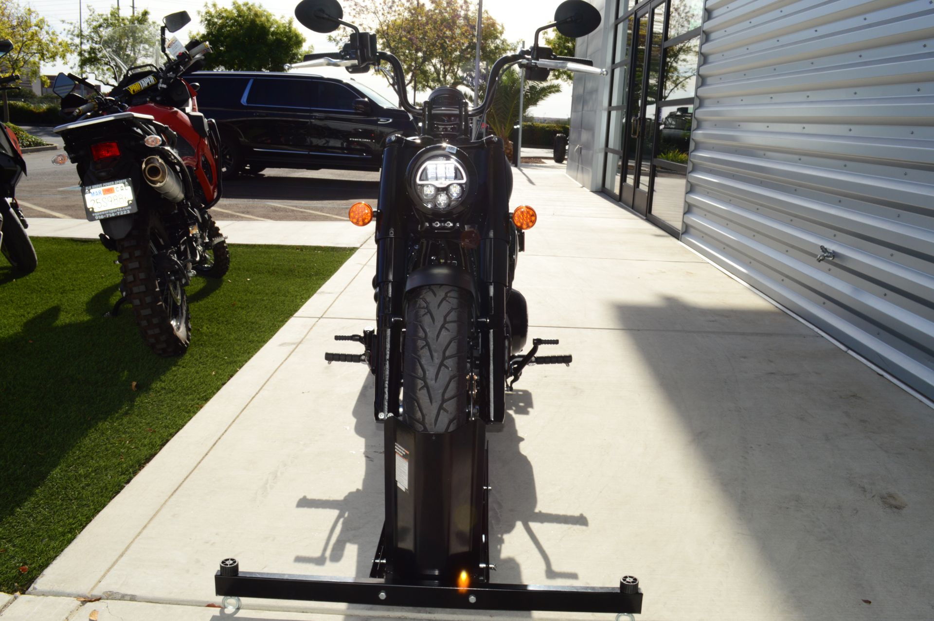 2023 Indian Motorcycle Chief Bobber Dark Horse® in Elk Grove, California - Photo 2