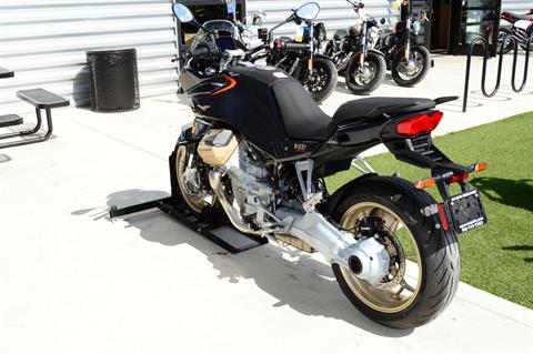 2024 Moto Guzzi V100 Mandello in Elk Grove, California - Photo 8