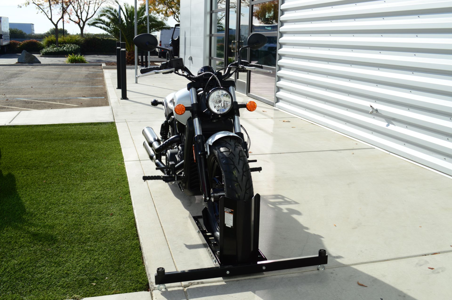 2024 Indian Motorcycle Scout® Bobber Sixty ABS in Elk Grove, California - Photo 3