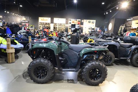 2024 Can-Am Outlander PRO XU HD7 in Elk Grove, California - Photo 3