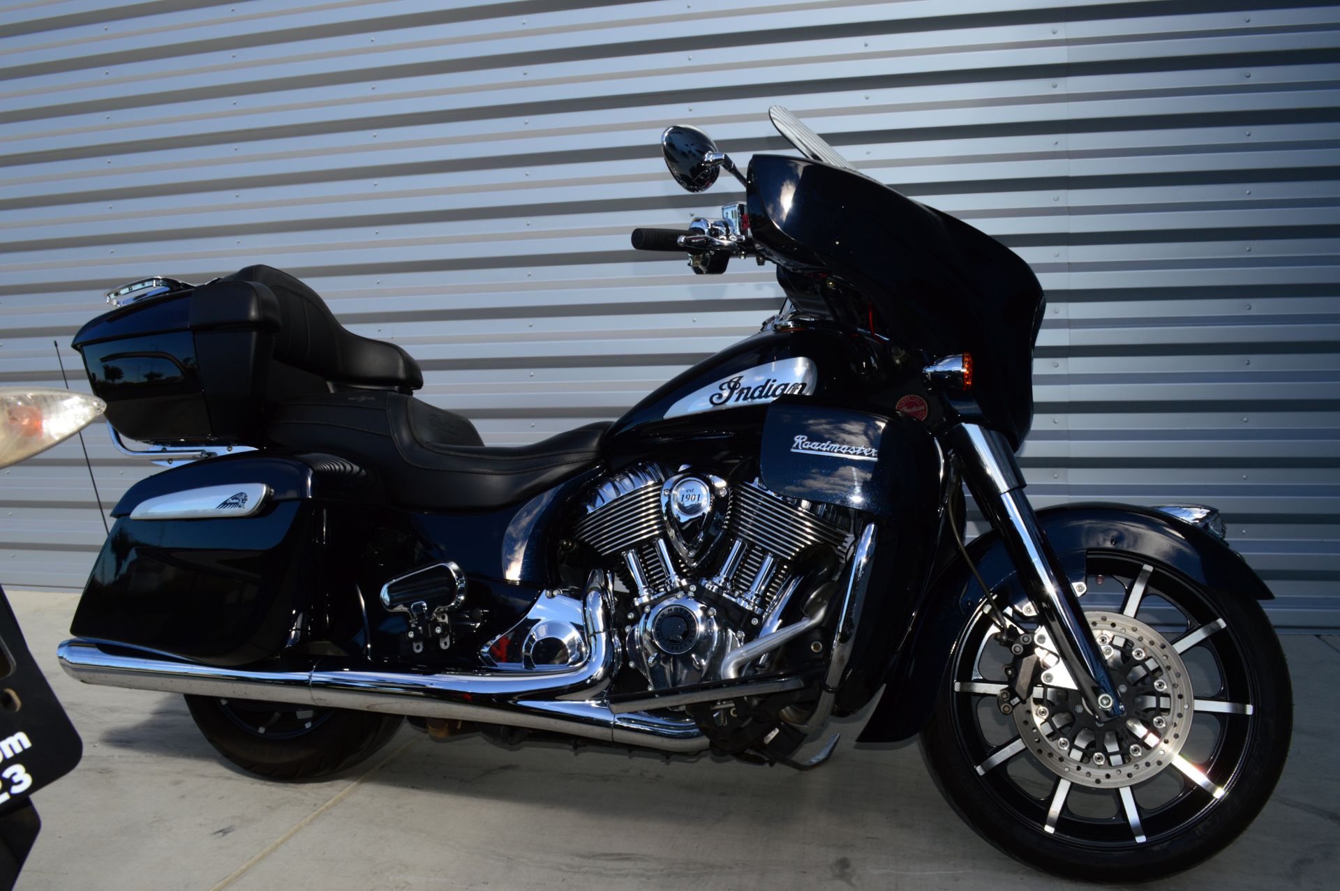 2021 Indian Motorcycle Roadmaster® Limited in Elk Grove, California - Photo 5