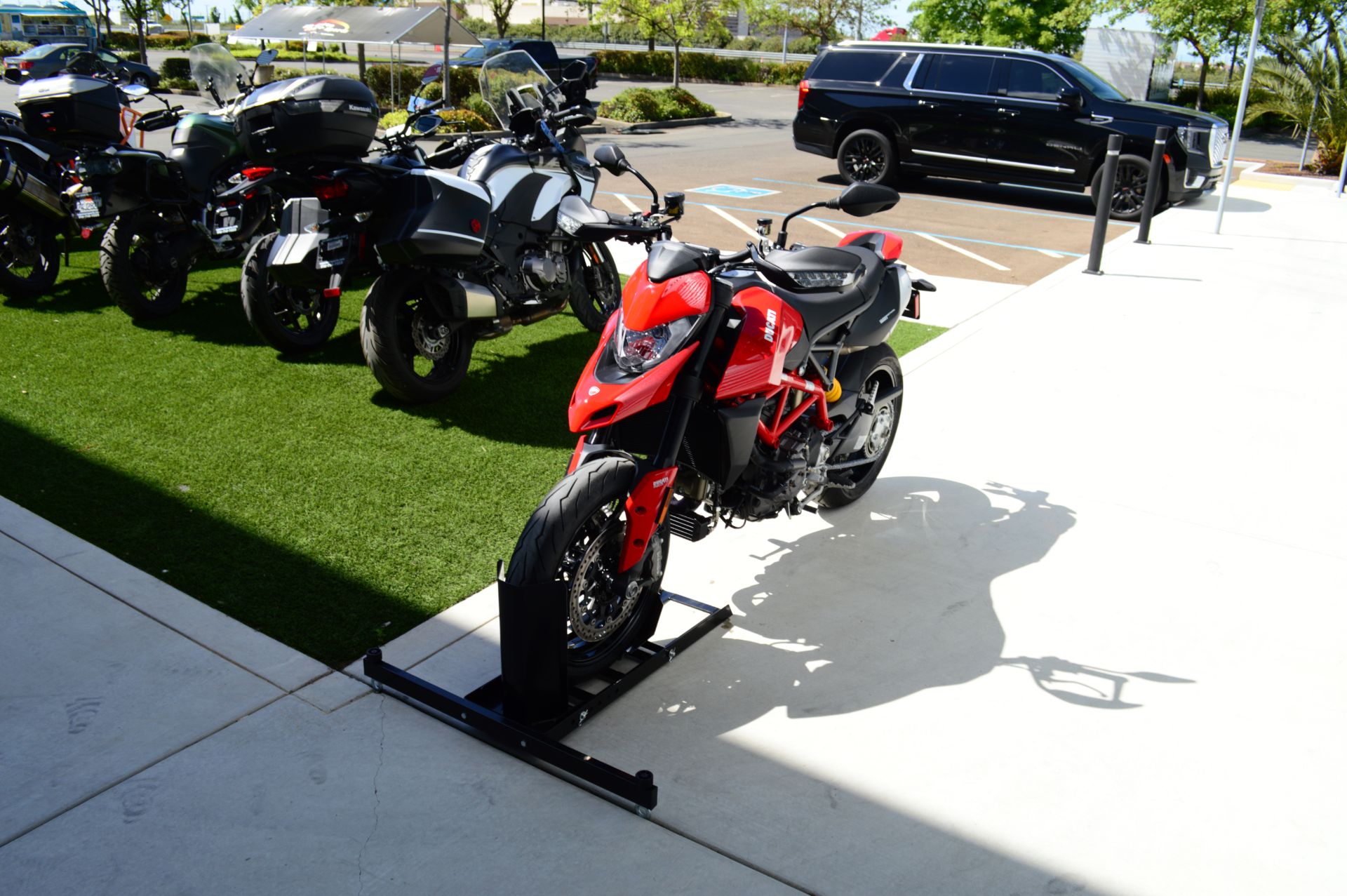 2023 Ducati Hypermotard 950 in Elk Grove, California - Photo 3