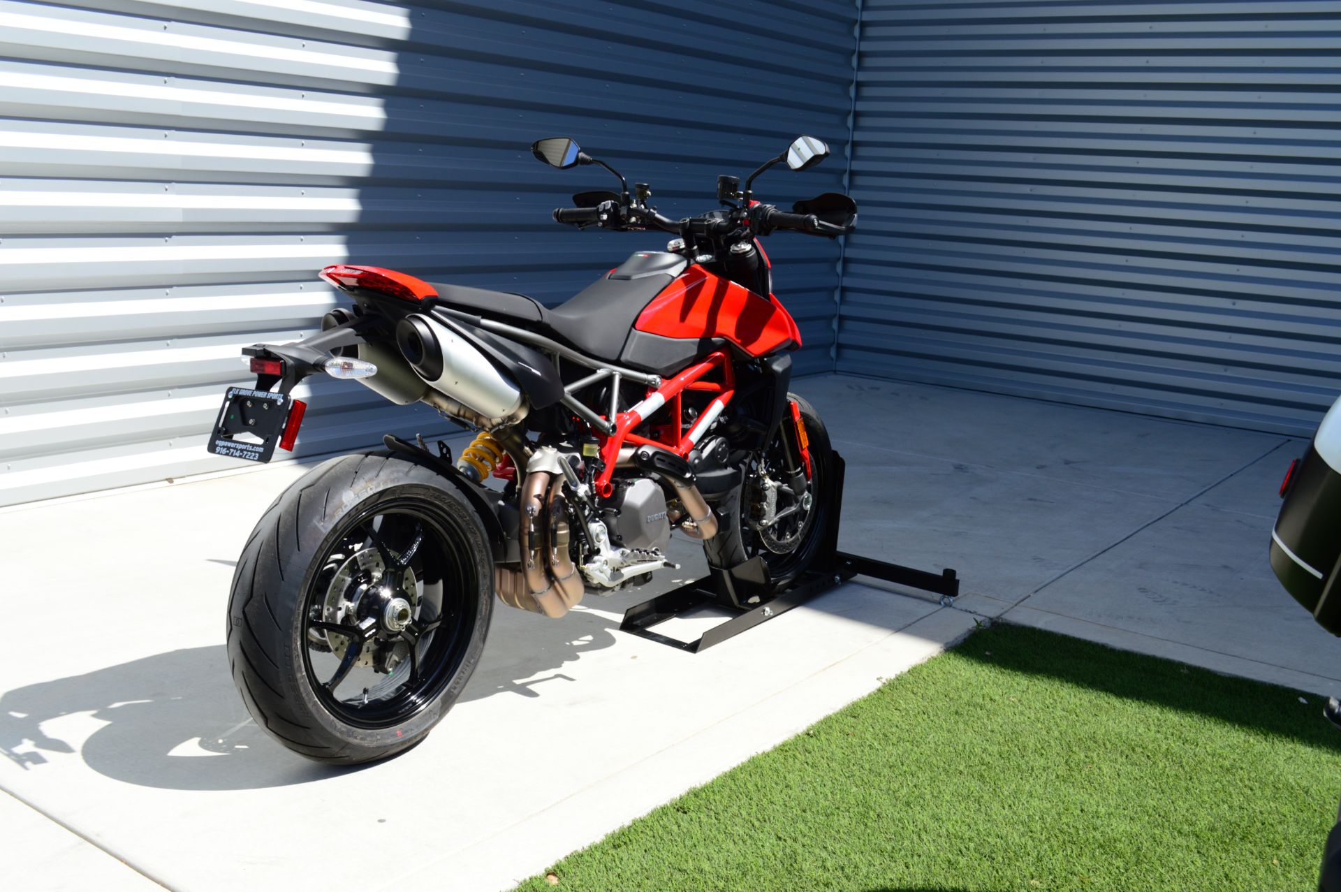2023 Ducati Hypermotard 950 in Elk Grove, California - Photo 7
