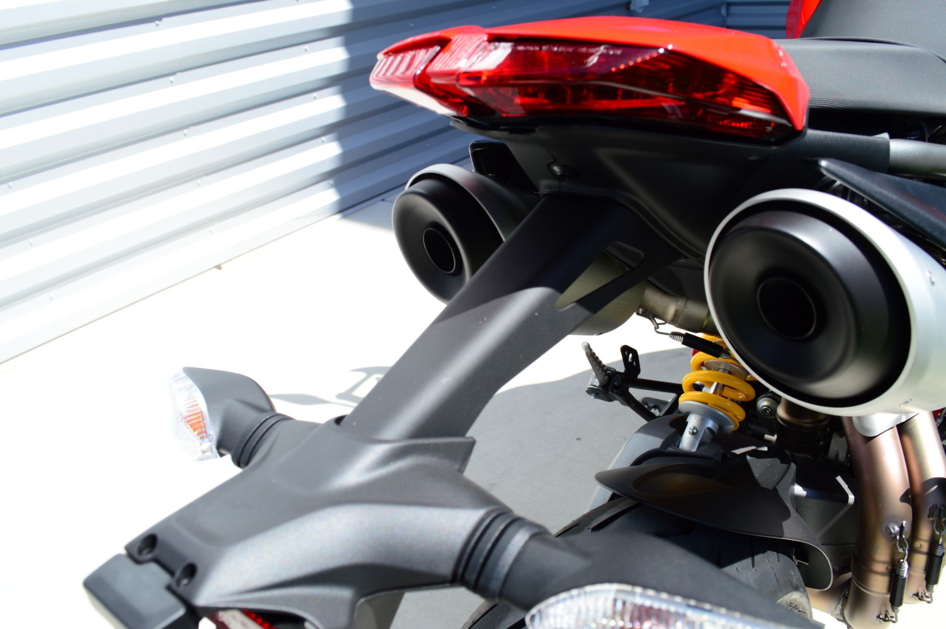 2023 Ducati Hypermotard 950 in Elk Grove, California - Photo 9