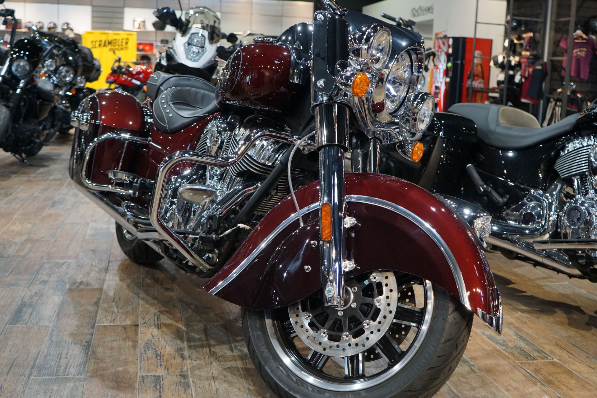 2022 Indian Motorcycle Springfield® in Elk Grove, California - Photo 3
