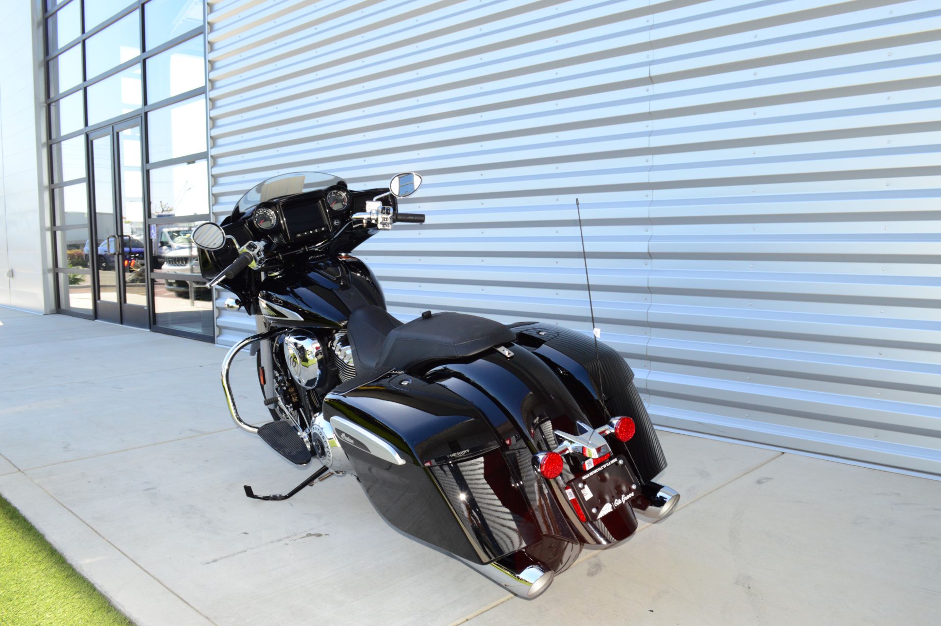 2024 Indian Motorcycle Chieftain® Limited with PowerBand Audio Package in Elk Grove, California - Photo 6