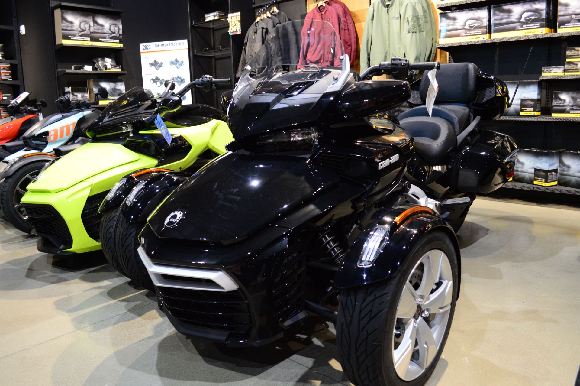 2023 Can-Am Spyder F3 Limited in Elk Grove, California - Photo 3
