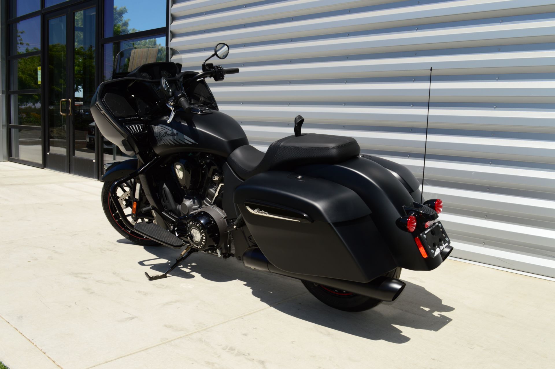 2023 Indian Motorcycle Challenger® Dark Horse® in Elk Grove, California - Photo 6