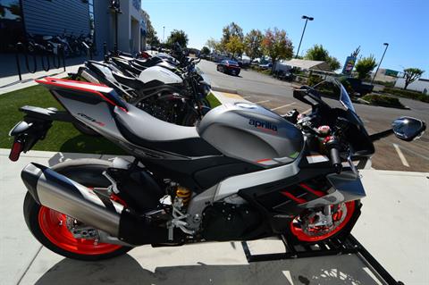 2024 Aprilia RSV4 1100 in Elk Grove, California - Photo 4