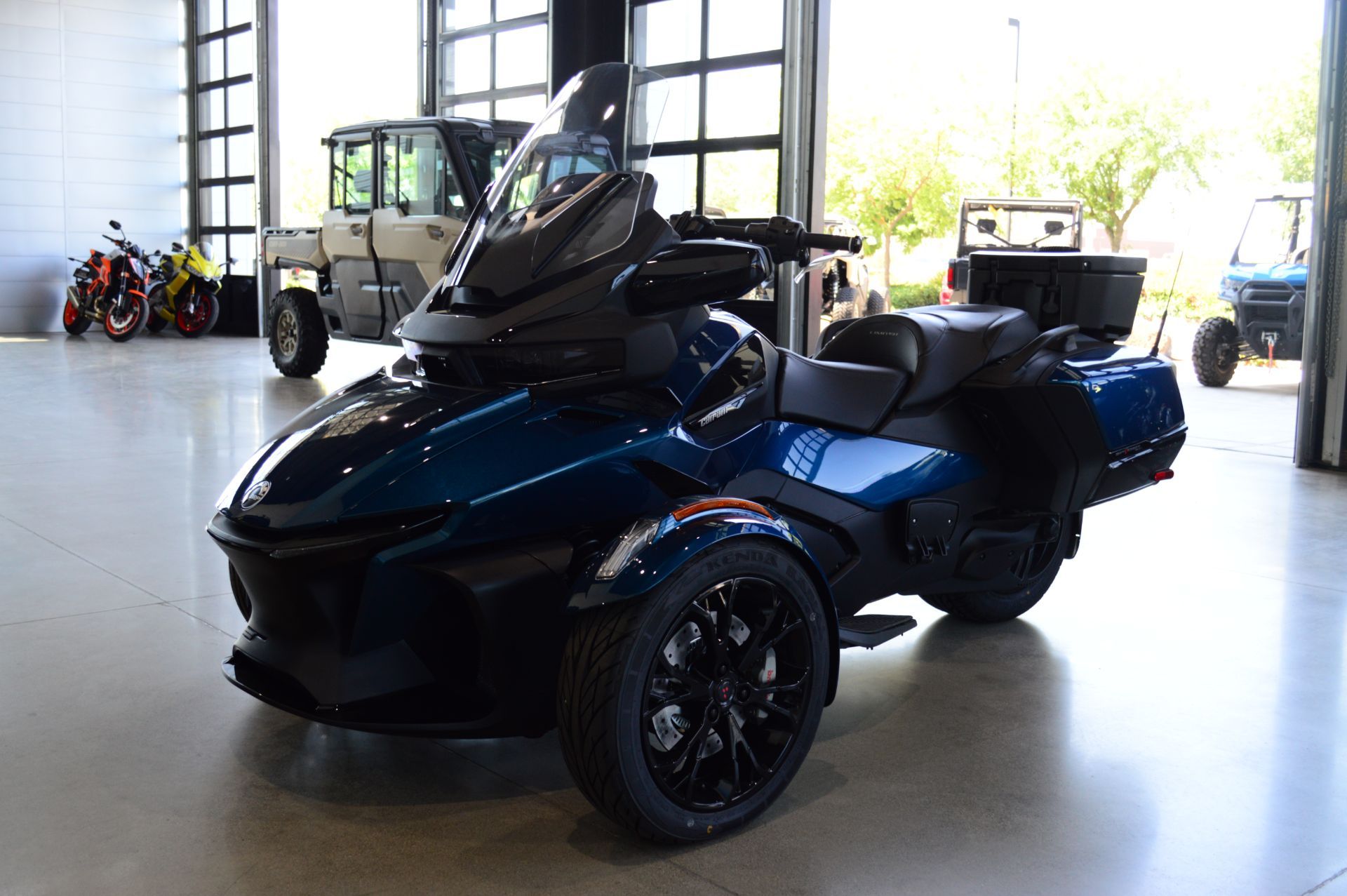 2023 Can-Am Spyder RT Limited in Elk Grove, California - Photo 8