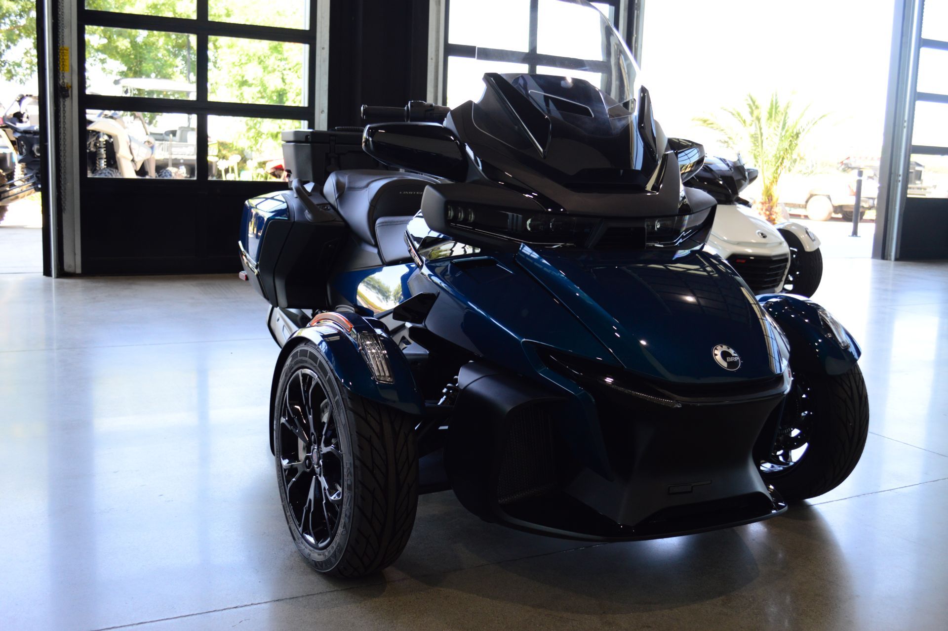 2023 Can-Am Spyder RT Limited in Elk Grove, California - Photo 3
